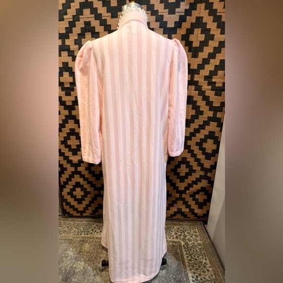 VINTAGE princess satin and lace zip up robe maxi nightgown pastel striped 80s‎ - Picture 7 of 15